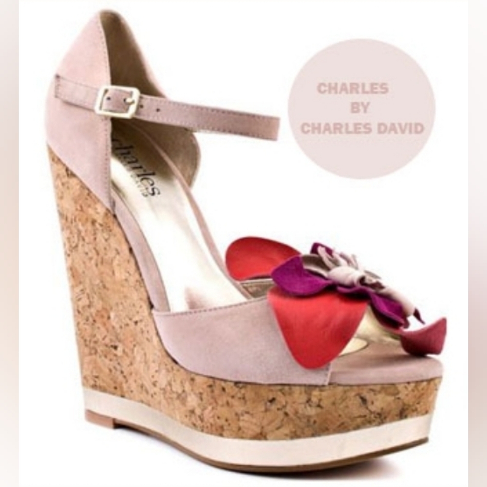 Charles David Tan Wedge Heels With Floral Embellishments, Size 7.5
